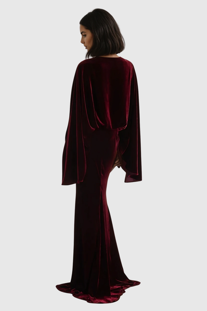 Gracefully Styled Garment for Any Occasion