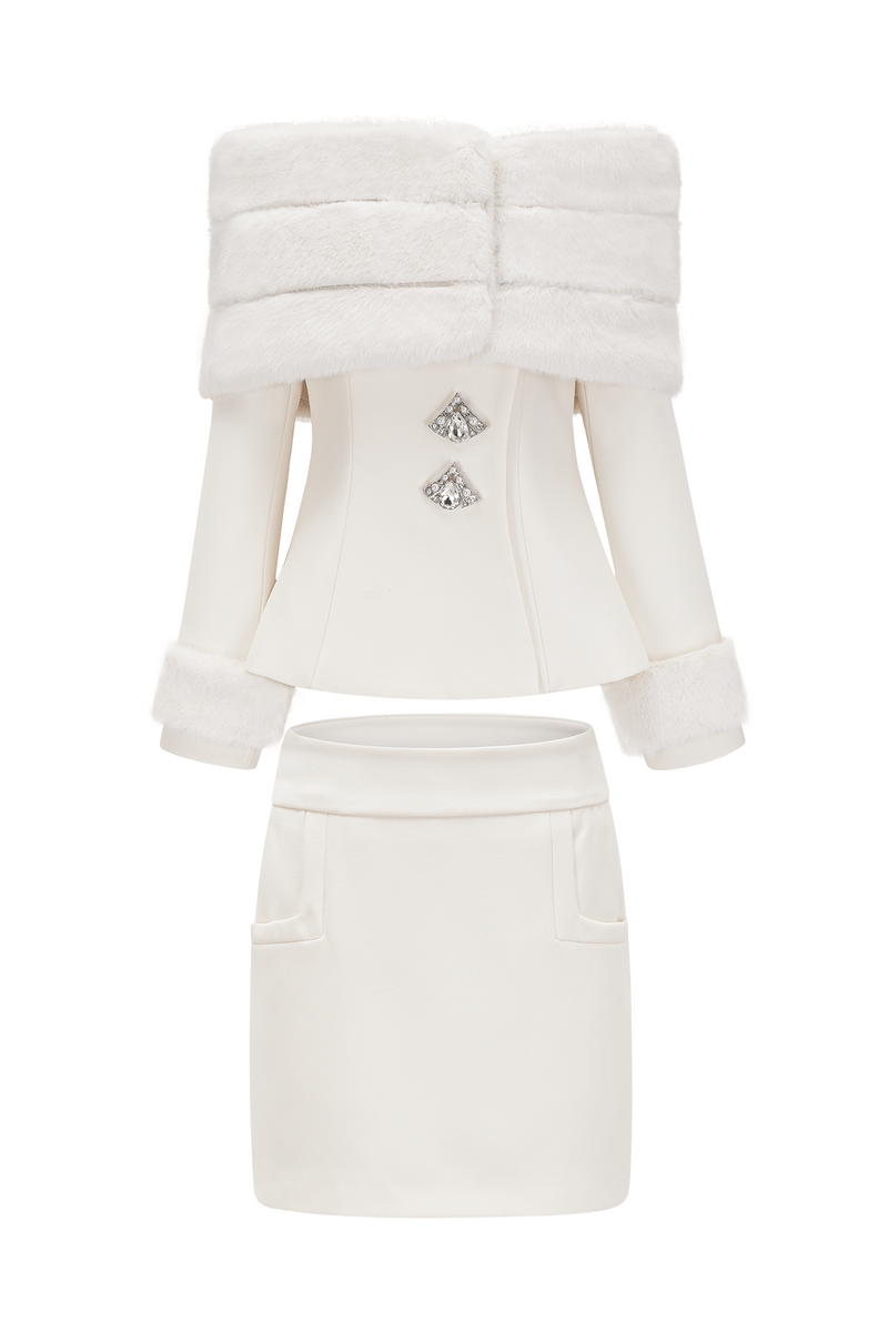 Polished Garment with an Effortless Classic Look