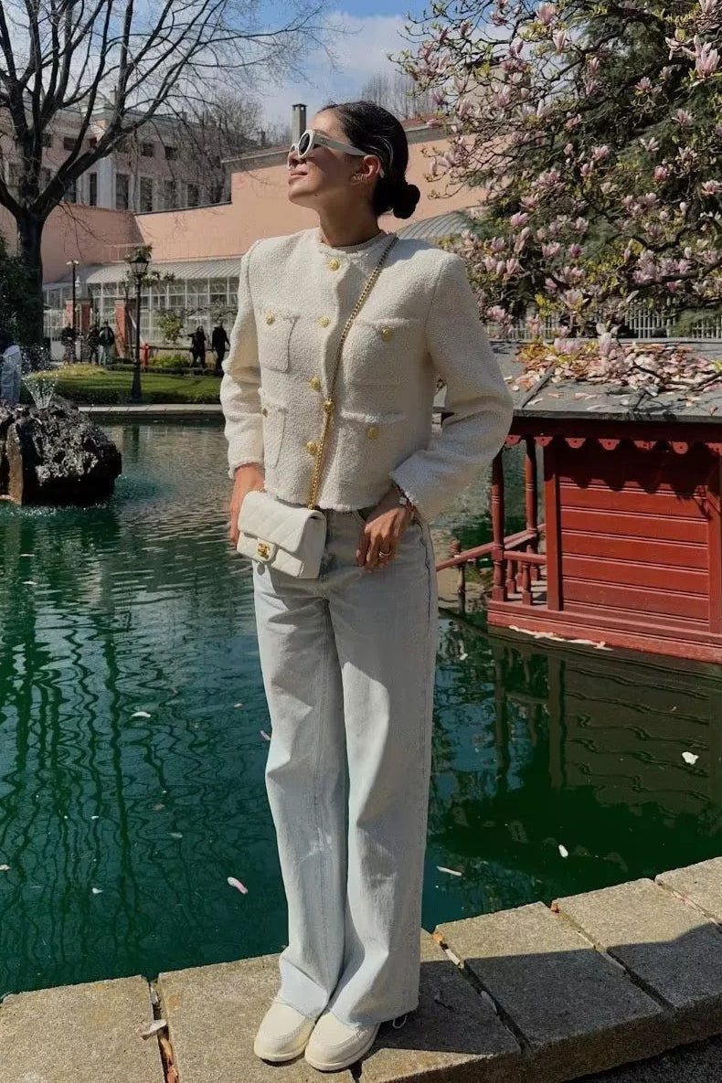 Classic Vintage & Enduringly Stylish Coat