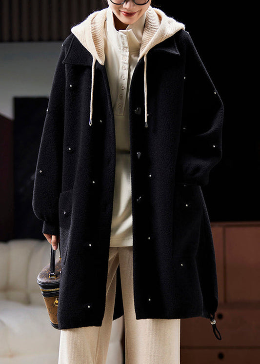 Classic Vintage & Enduringly Stylish Coat