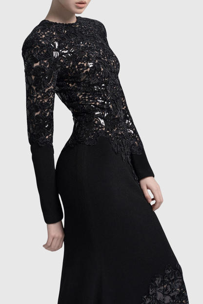 Elegantly Styled Dress for Everyday Wear