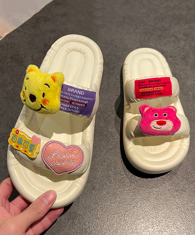 Classic Vintage Sandals with a Flattering Fit