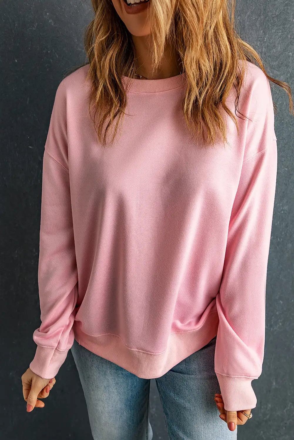 Well Tailored Pullover with a Graceful Silhouette