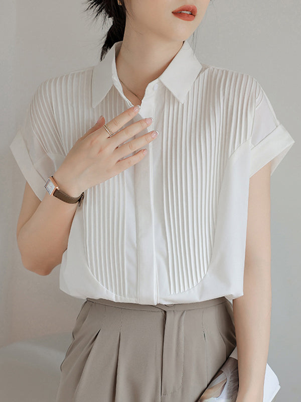 Effortlessly Elegant Blouse with a Timeless Design