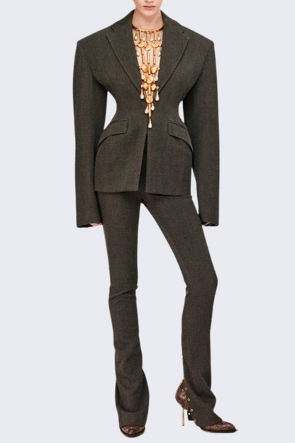 Classic Vintage & Enduringly Stylish Garment
