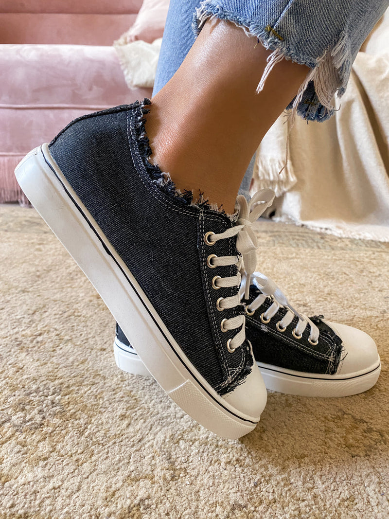 Elegantly Styled Sneakers for Everyday Wear