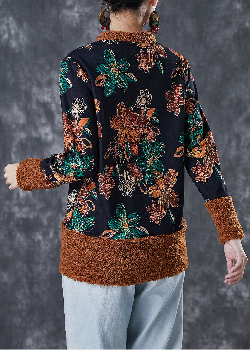 Elegantly Styled Coat for Everyday Wear