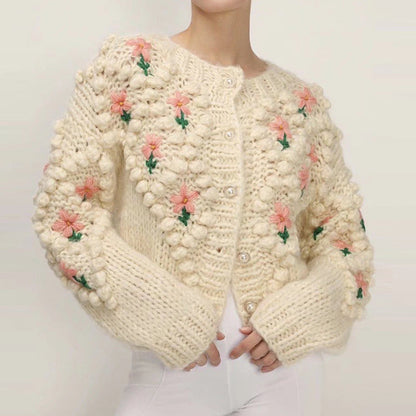 Well Tailored Cardigan with a Graceful Silhouette