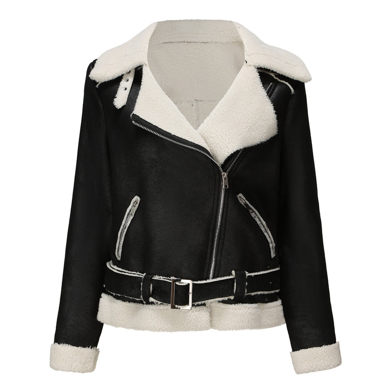 Well Tailored Jacket with a Graceful Silhouette