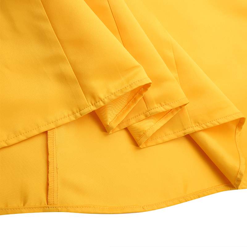 Beautifully Finished Garment in a Timeless Design