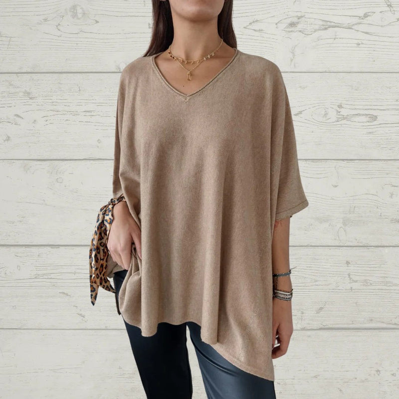 Polished Top with an Effortless Classic Look
