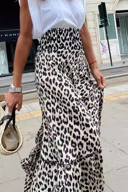 Classic Vintage Garment with a Flattering Fit