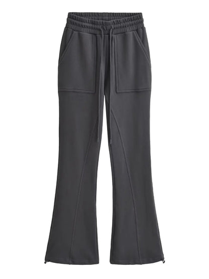 Effortlessly Elegant Pants with a Timeless Design