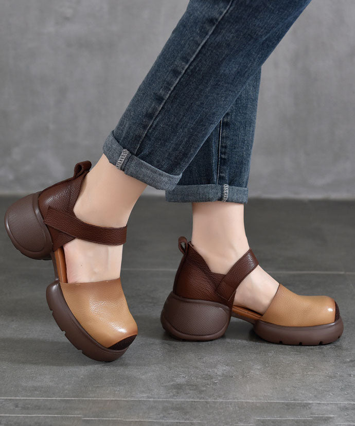 Well Tailored Sandals with a Graceful Silhouette