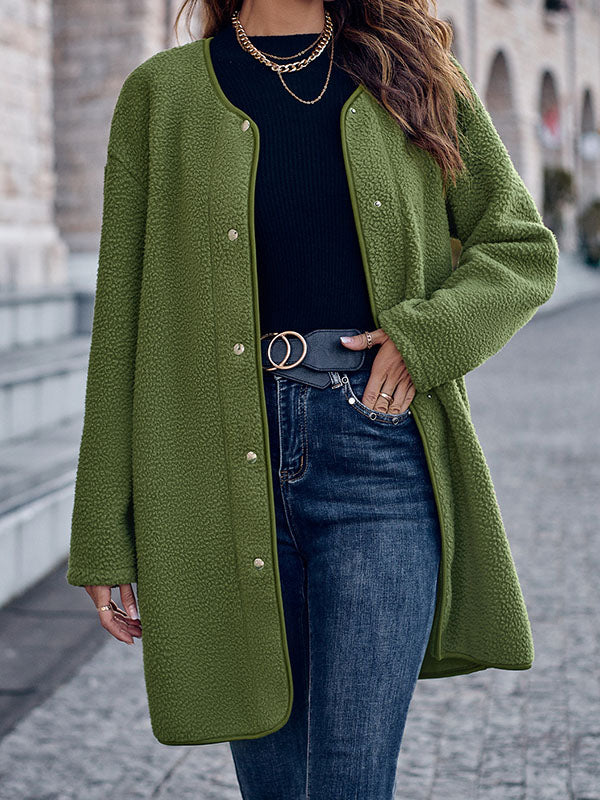Effortlessly Elegant Garment with a Timeless Design