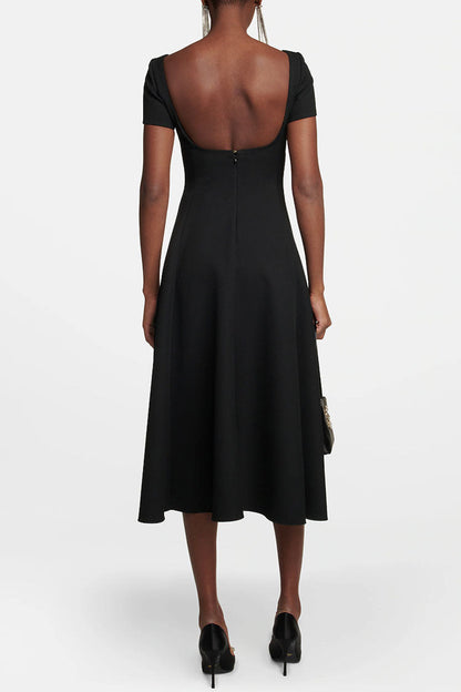 Sophisticated Dress with a Clean Classic Look