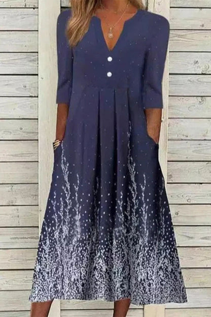 Classic Vintage Dress with a Flattering Fit
