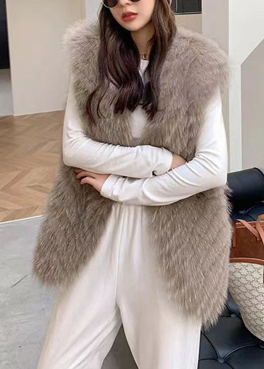 Sophisticated Coat with a Clean Classic Look