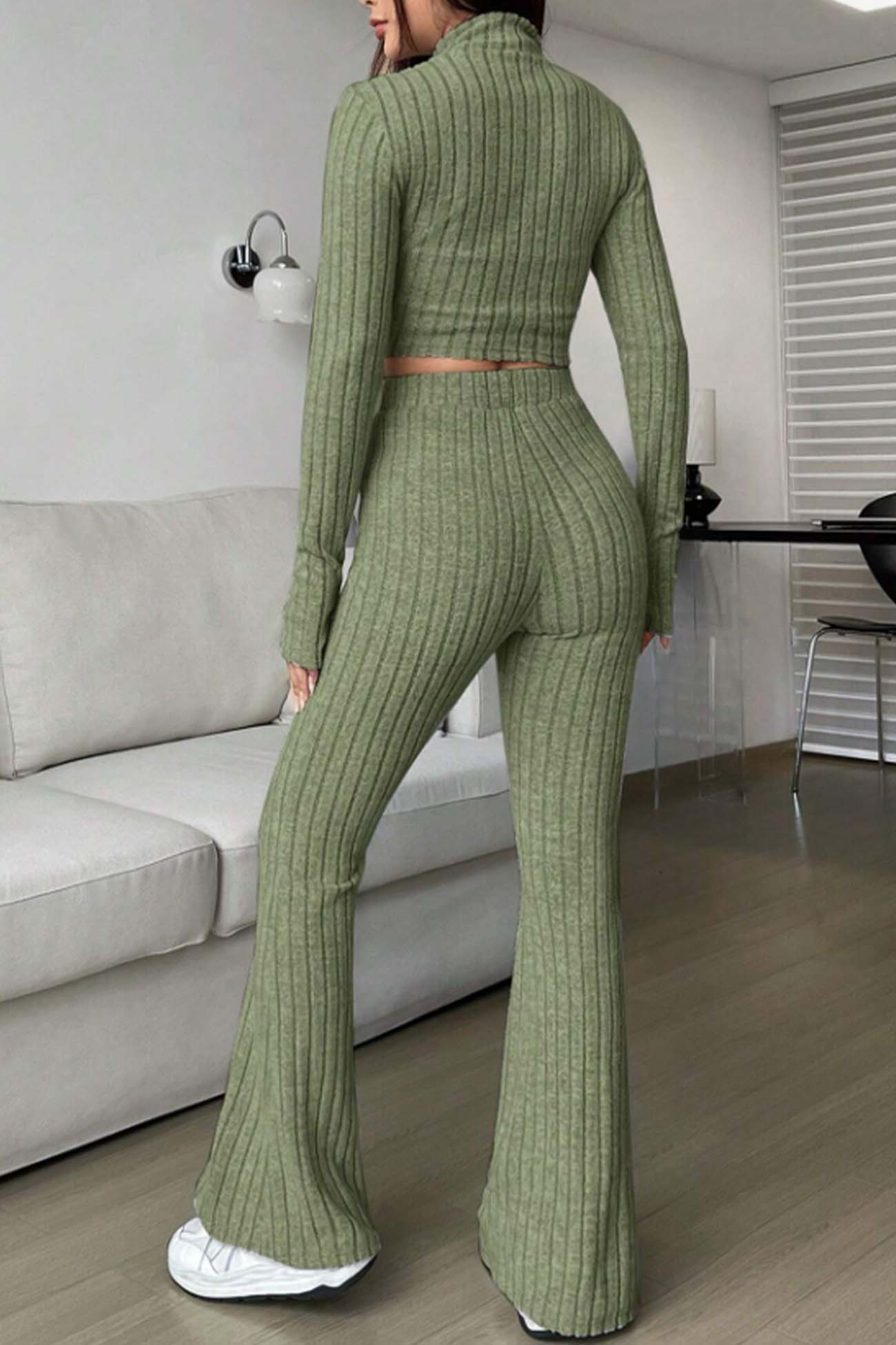 Beautifully Crafted Pants in a Classic Style