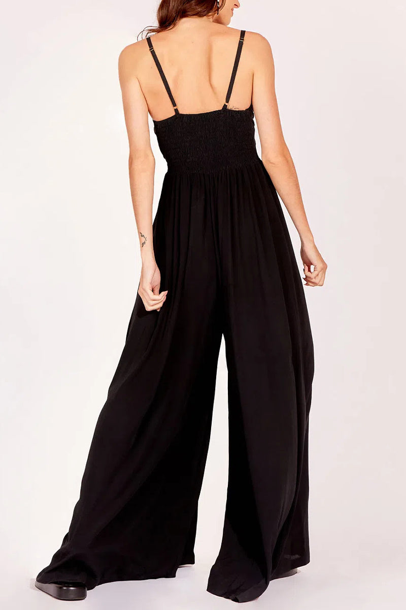Well Tailored Garment with a Graceful Silhouette