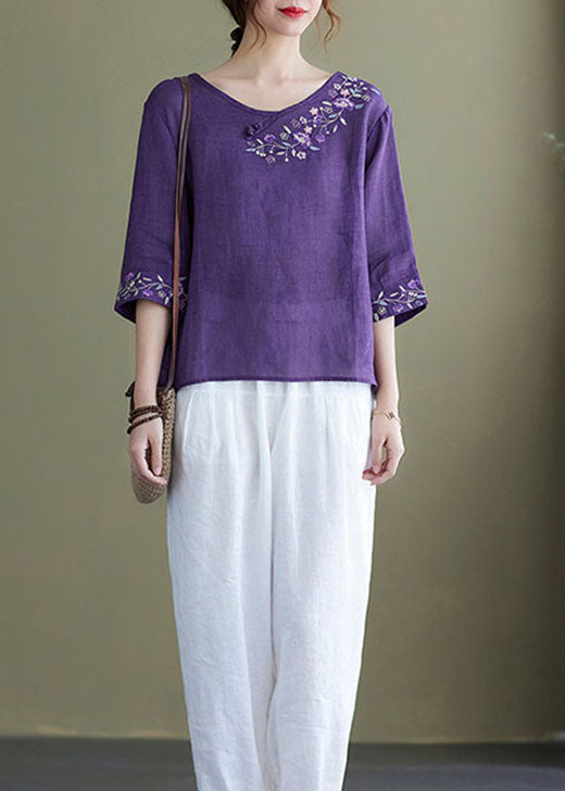 Classic Vintage Top with a Flattering Fit