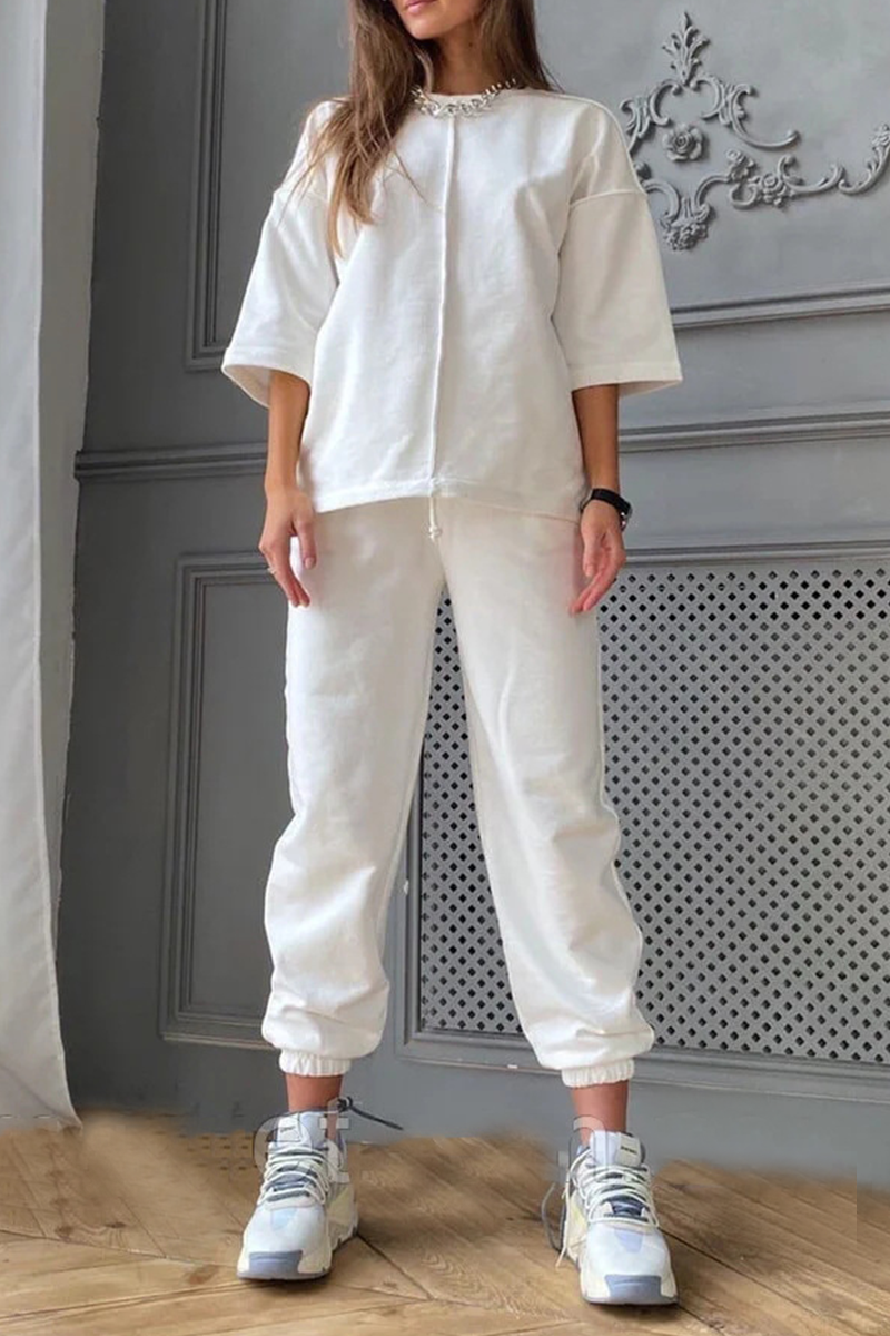 Well Tailored Garment with a Graceful Silhouette