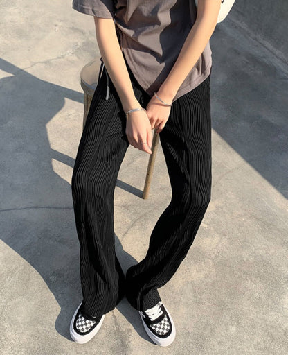 Beautifully Finished Pants in a Timeless Design