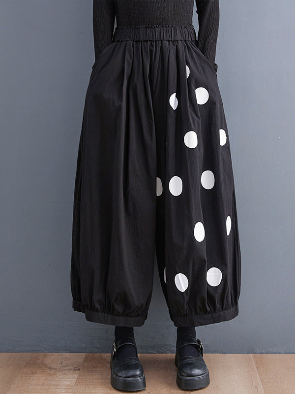 A Vintage Style Pants with Delicate Timeless Details
