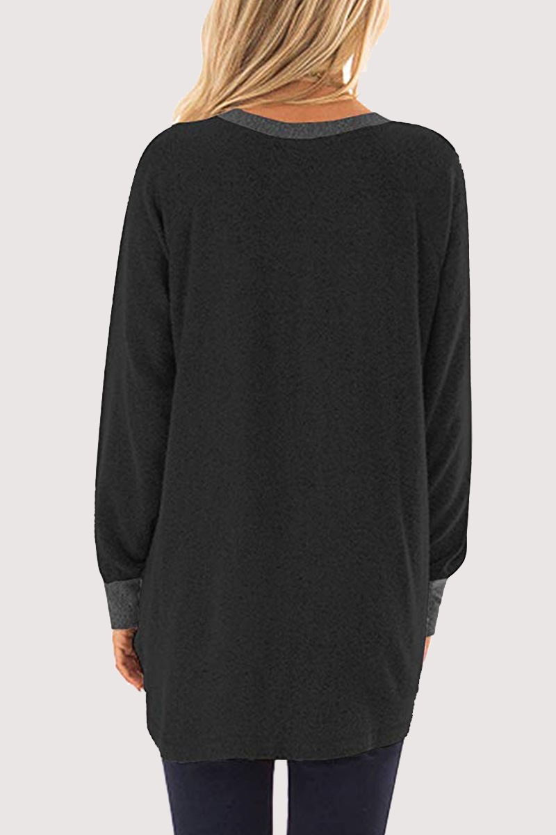 Well Tailored Top with a Graceful Silhouette