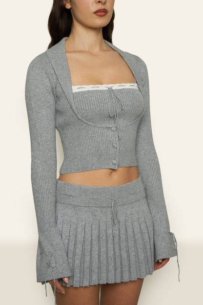 Well Tailored Garment with a Graceful Silhouette