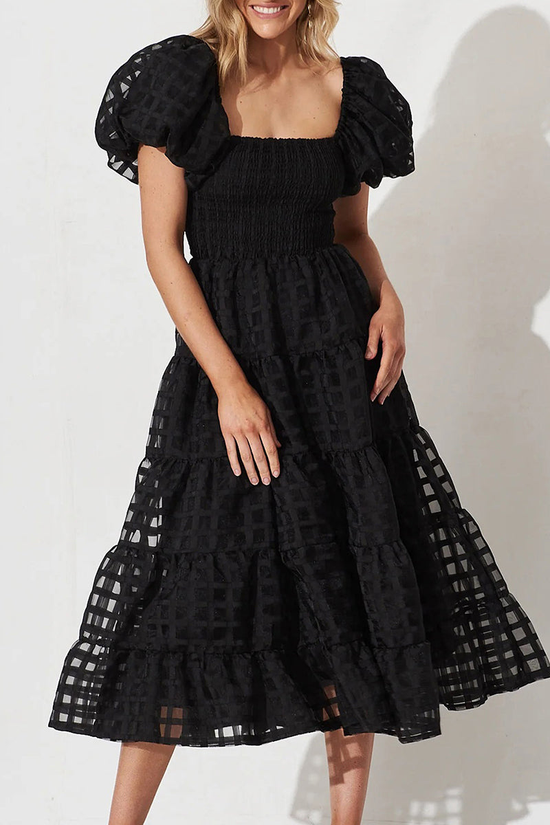 Classic Vintage Dress with a Flattering Fit