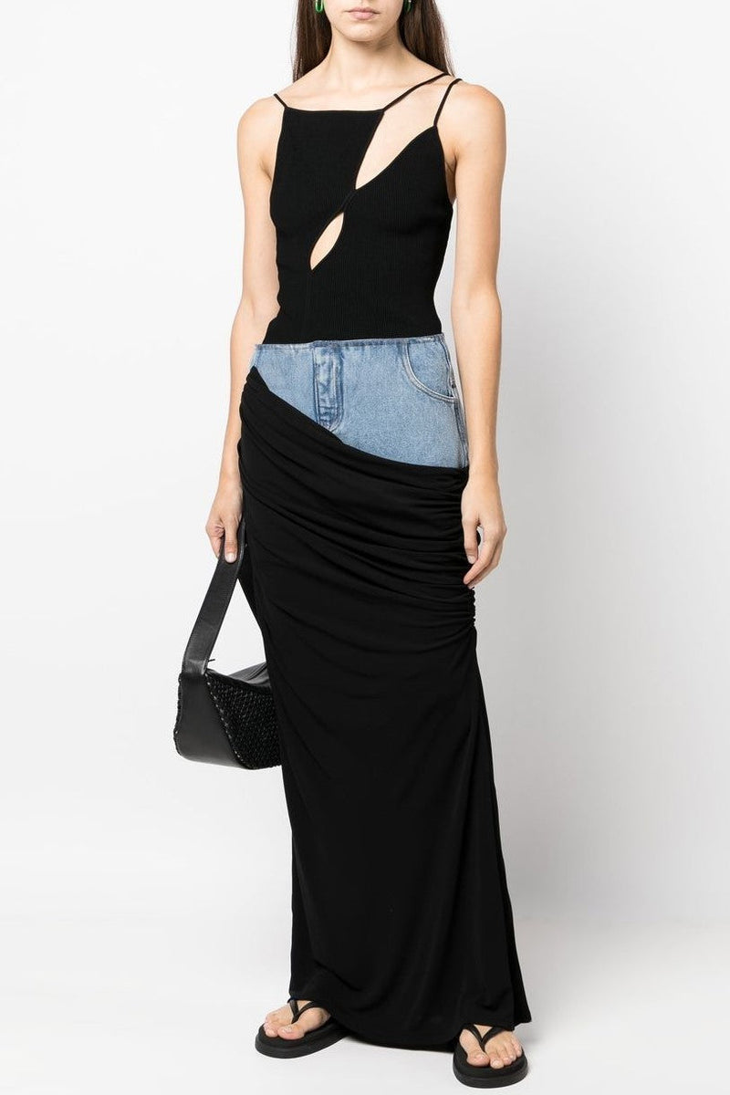 Well Tailored Garment with a Graceful Silhouette