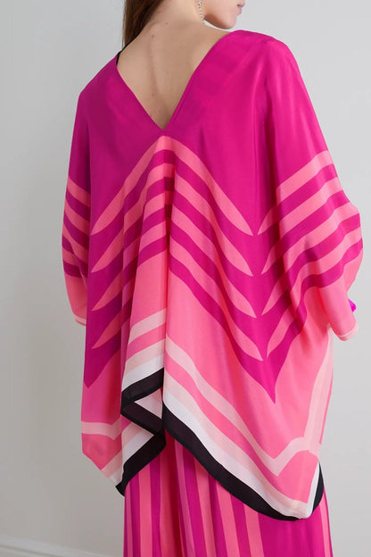 Gracefully Styled Garment for Any Occasion