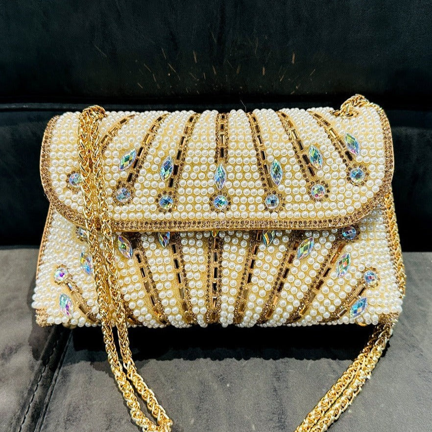Elegantly Styled Bag for Everyday Wear