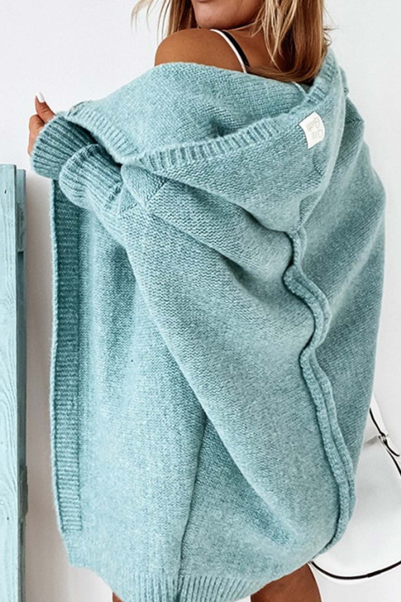 Classic Vintage & Enduringly Stylish Cardigan