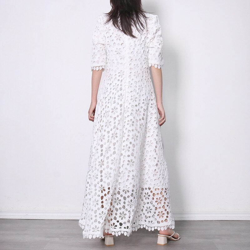 Classic Vintage & Enduringly Stylish Dress