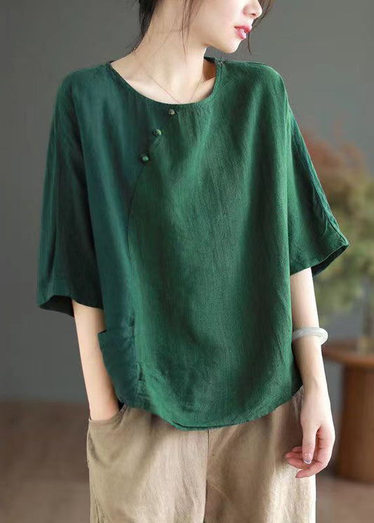 Well Tailored Shirt with a Graceful Silhouette
