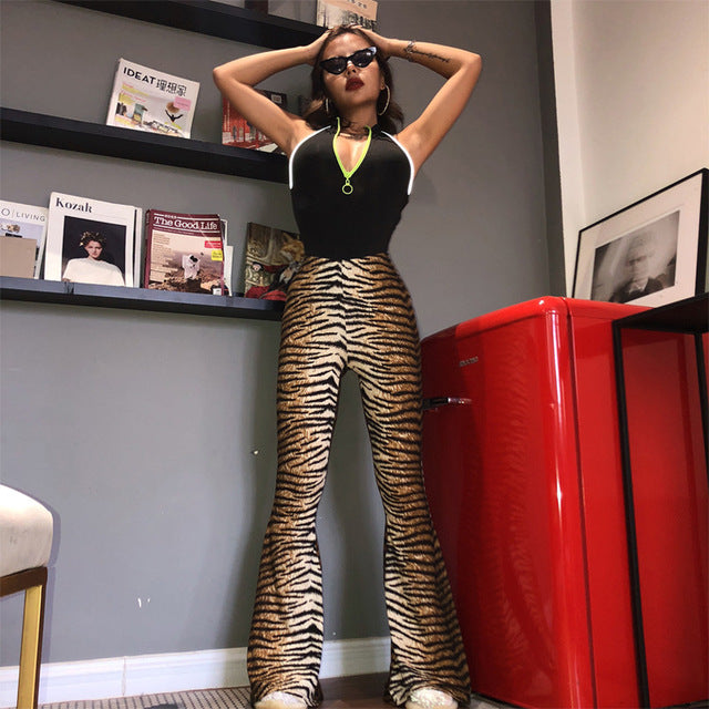Sophisticated Trousers with a Clean Classic Look
