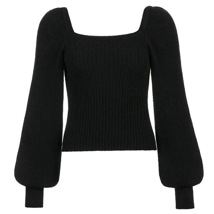 Well Tailored Sweater with a Graceful Silhouette