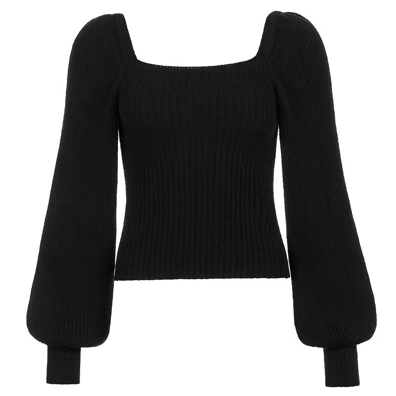Well Tailored Sweater with a Graceful Silhouette