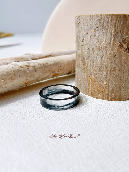 Effortlessly Elegant Garment with a Timeless Design