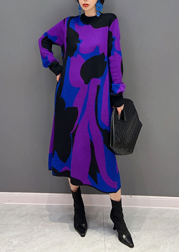 Classic Vintage Sweater with a Flattering Fit