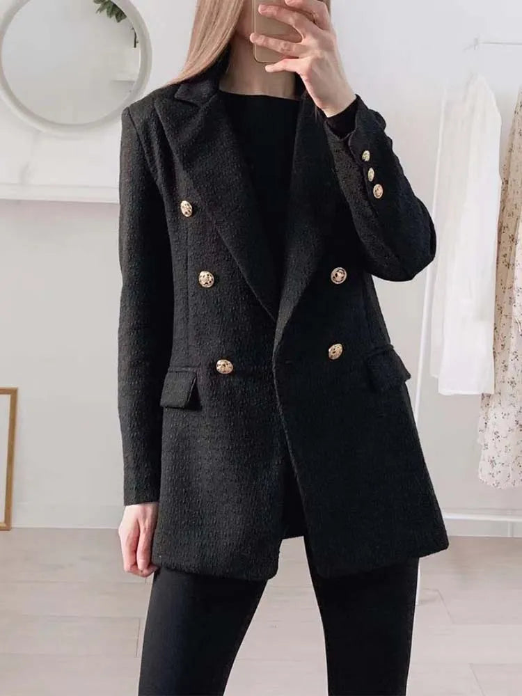 Beautifully Finished Jacket in a Timeless Design