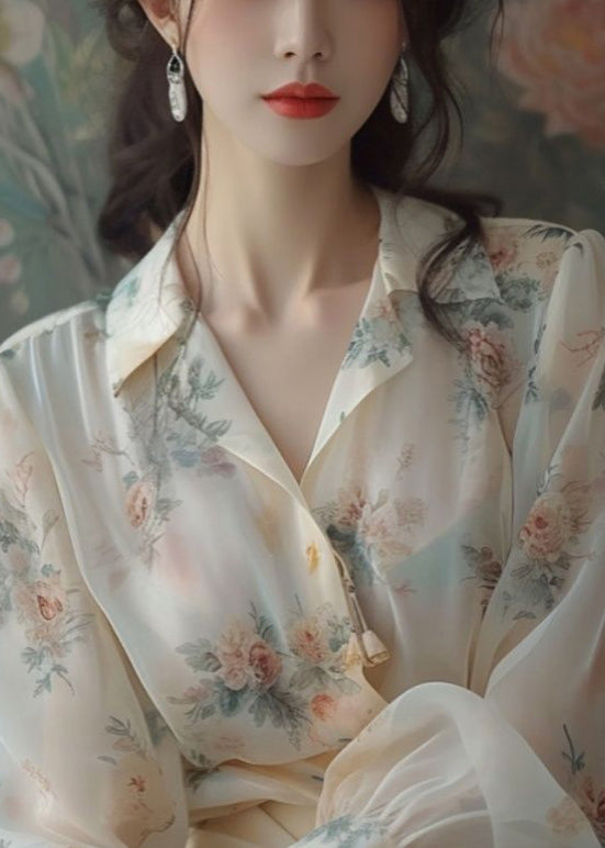 Classic Vintage Shirt with a Flattering Fit