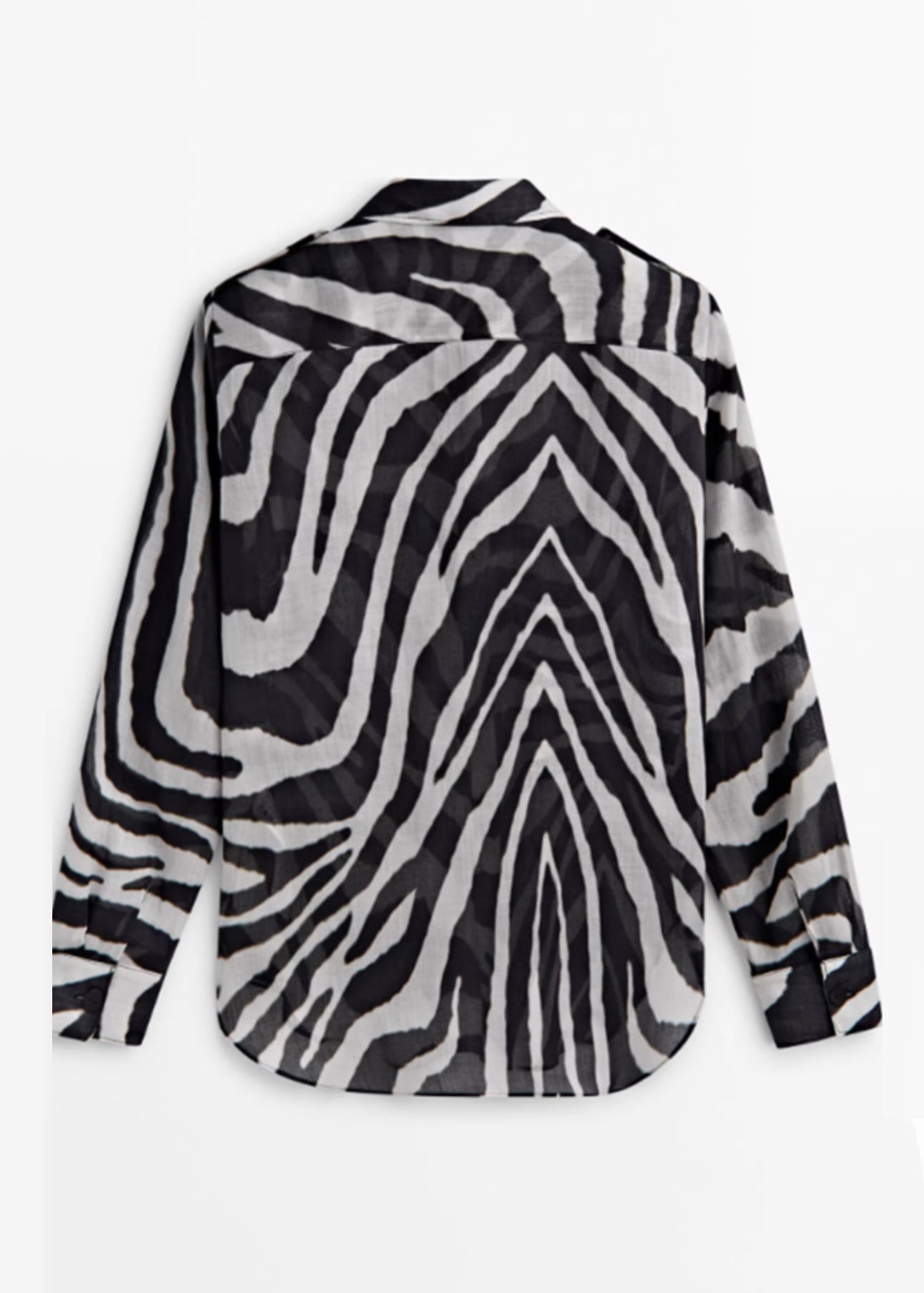 Beautifully Finished Shirt in a Timeless Design