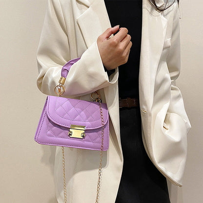 Beautifully Finished Bag in a Timeless Design