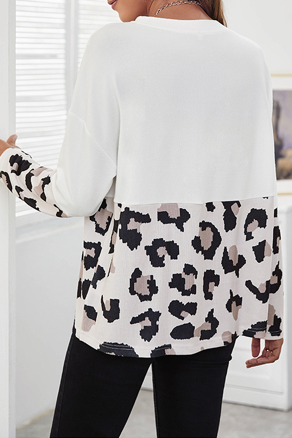 Sophisticated Top with a Clean Classic Look