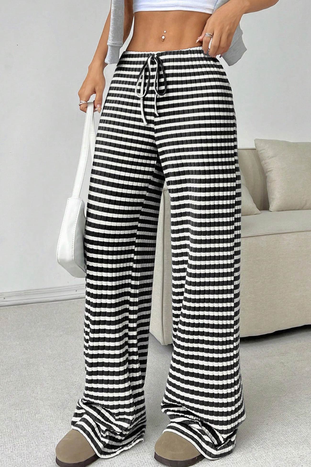Classic Vintage Pants with a Flattering Fit