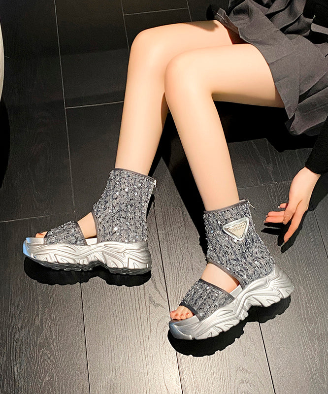 Elegantly Styled Boots for Everyday Wear