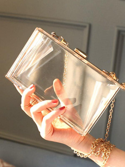 Sophisticated Bag with a Clean Classic Look